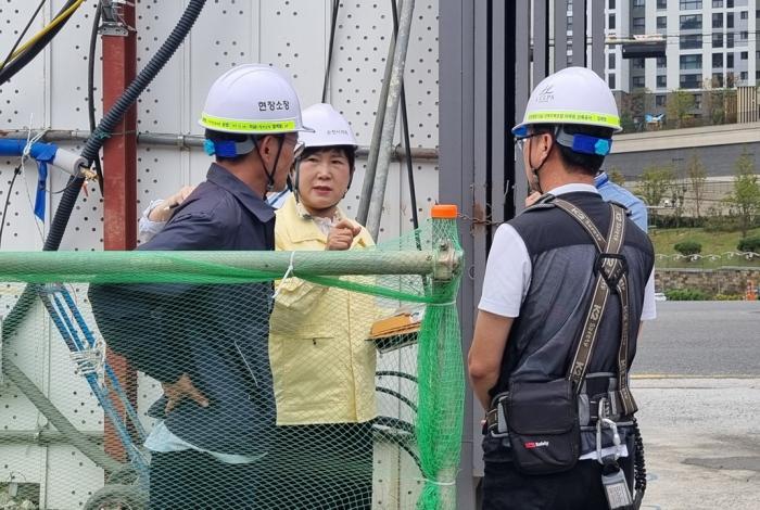 “삭발, 현장, 조례” 의정활동으로 만들어진 서선란 의원의 공약